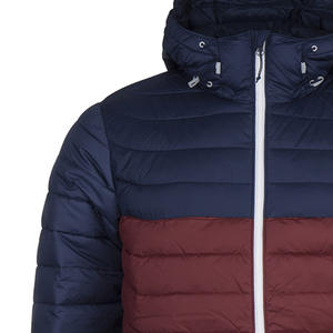 Doudoune d'hiver de haute qualité pour hommes et femmes Logo personnalisé Col à capuche Placement de logo avant - Product Image 4