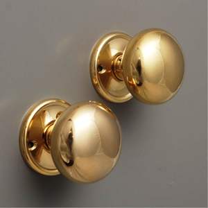 Manijas de Latón para Puertas de Estilo Rústico, Color, Forma y Tamaño Personalizados, Hechas en India - Product Image 1