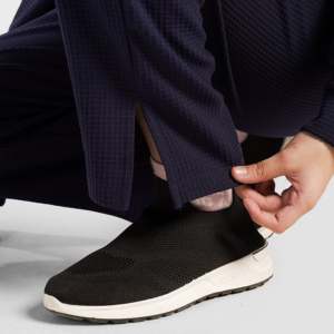 Pantalon décontracté en maille gaufrée bleu marine, confortable, respirant, taille haute, imprimé, avec fermeture élastique, coupe ample pour toutes les saisons - Product Image 5