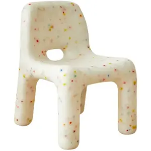 Venta caliente colorido elegante muebles para niños silla Charlie lindo duradero PE plástico bebé niños silla para sala de estar