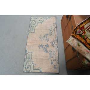 Petit tapis vintage 1,8x3,7 pi (54x113 cm), tapis oriental turc en laine bleue - Product Image 1