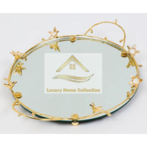 Plateau transparent en acrylique d'aspect luxueux de style différent pour servir des plats, des bonbons et des collations dans les mariages et les fêtes d'Inde - Product Image 2