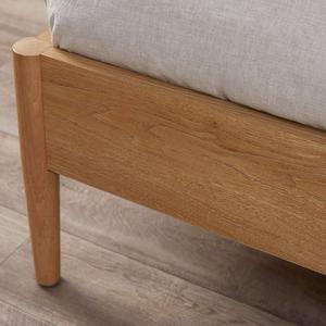 Lit en bois massif King Size de style moderne de couleur naturelle pour meubles de maison et d'hôtel - Product Image 4