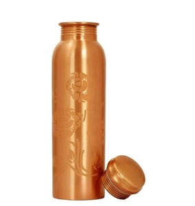 Flacon infusé en cuivre de qualité supérieure en gros 650 ML Tradition ancienne à l'hydratation moderne Bouteille en cuivre à boire directement - Product Image 1