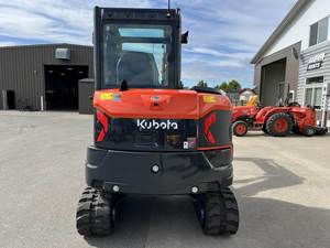 Miniexcavadora Kubota KX040-5 2026: Potencia y Precisión Avanzadas para las Necesidades de Excavación Modernas - Product Image 5