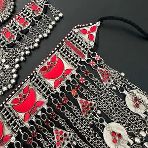 สร้อยคอทำมือแบบอัฟกานิสถาน ประดับเพชรทรงเรขาคณิต ลวดลายโบราณ ชุบเงินโบราณ สไตล์ชาติพันธุ์ วินเทจ ทันสมัย - Product Image 5