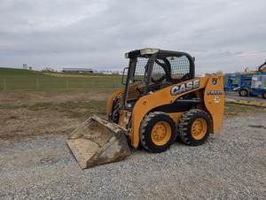 รถตักล้อยางรุ่น SR130 ปี 2014: กำลังแรงขนาดกะทัดรัดสำหรับการทำงานในพื้นที่แคบ - Product Image 2