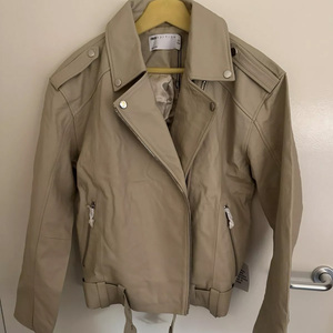 Chaquetas de Cuero de Moda, Chaqueta de Cuero Urbana para Mujer, Diseño Único, Nueva Colección, Chaqueta de Cuero para Mujer - Product Image 1