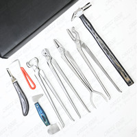 Kit d'outils de maréchal-ferrant en gros pince à sabot pince à ongles épandeur de chaussures équine pince à feu de forgeron manche en bois tampon inoxydable