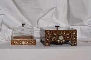 Artisan Acrylic Lacquer Candy <b>Storage</b> Box with Polished Wooden Mother of Pearl Lid for Eid Gift Hampers & Ramadan Decor <b>Food</b> - Product Image 3