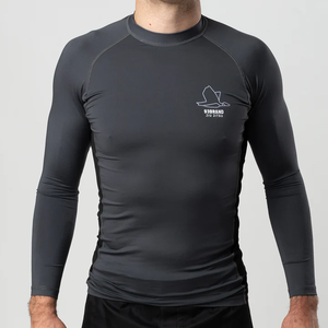 Sublimación Spandex Surf Corto largo Sublimación personalizada Rash Guard Diseño fácil de lavar Hombres Premium Medias mangas Rash Guard - Product Image 2