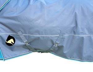 1200D Separar un cuello Invierno Caballo Turnout Alfombra 250g Poly relleno impermeable - Product Image 4