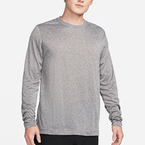 2025 última Camiseta de cuello de manga larga con estampado de bordado de logotipo personalizado para hombres y mujeres sublimación de punto de poliéster liso en blanco - Product Image 5