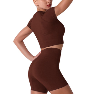 Moda Color sólido Estampado Fitness Mujeres Conjuntos de yoga Diseño superior Señoras Gimnasio Ropa activa Cintura alta Yoga Conjuntos deportivos Uso en el entrenamiento - Product Image 6