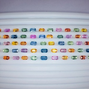 พลอยแซฟไฟร์หลายสีแบบมรกตตัดด้วยความร้อนได้รับการรับรองจากความร้อนจากมรกต - Product Image 2