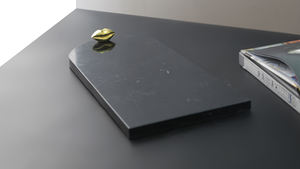 Bandeja redonda de mármol para servir con asas de metal para el almuerzo, el desayuno, la cena, personalización disponible a precio mayorista - Product Image 3