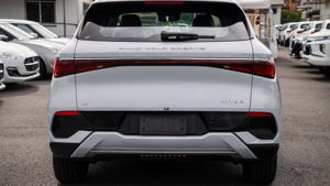 Nouveau modèle 2024 BYD ATTO 3 Hybride Turbo R15 Cuir SUV Allongé Traction Avant Conduite à Gauche - Product Image 5