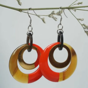 Pendientes de Cuerno de Búfalo para Niñas, Pendientes de Mujer, Joyería de Cuerno, Cuerno Natural para Mujer, Alta Calidad - Product Image 1