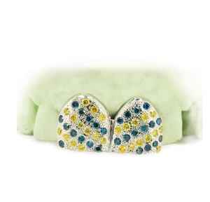 Grillz personnalisé 2 dents avec crocs Grillz opale blanche/925 Silver Slugs Grillz - Product Image 1