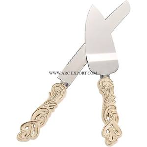 Diseño atractivo Color dorado Servidor de pastel de latón macizo y cuchillo Vajilla hecha a mano de calidad premium Decoración Fancy Cake Sever - Product Image 5