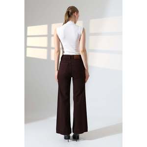XLove Jeans - Jeans de mezclilla de cintura alta y pierna ancha para mujer, pantalones de mezclilla marrones de corte Milano hasta el tobillo con cierre de botón y cremallera - Product Image 3