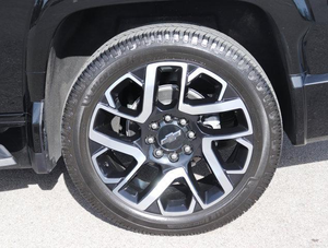 VEHÍCULO ELÉCTRICO 2024 CHEVROLET SILVERADO EV RST COCHE USADO - Product Image 2