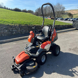 Tondeuse autoportée Husqvarna Rider R320X P524EFI AWD 94-112 cm 4x4 avec plateau avant et direction articulée, tracteur de jardin à vendre - Product Image 1