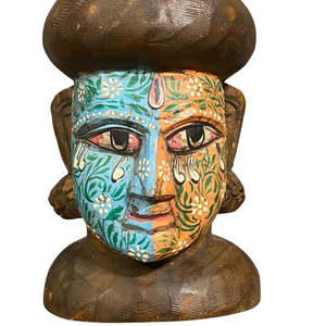 Tête de Bouddha en bois peinte à la main de style bohème, design artisanal en bois - Product Image 1