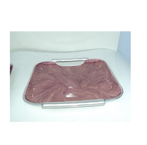 Ensemble de plateaux en métal en acier inoxydable décoratifs faits à la main de style luxueux nouveau gadget de cuisine vaisselle plateau de service en métal plat - Product Image 5