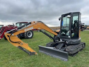 Mini pelle de haute qualité Case CX50D d'occasion à vendre - Product Image 2