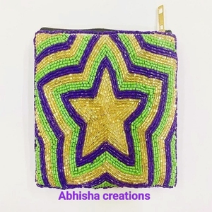 Monedero de Cuentas para Mujer, Bolsa Pequeña Hecha a Mano con Diseño Intrincado de Cuentas, Accesorio de Moda de Lujo para Monedas y Fiestas - Product Image 4