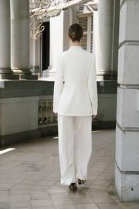 Blazer Lyra al mejor precio para mujer, ropa de alta calidad, nueva tendencia, estilo minimalista, alta moda, hecho en Vietnam, servicios ODM - Product Image 6