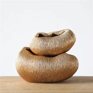 แจกันโลหะสีทองสุดพิเศษทันสมัยดีไซน์ทันสมัยสำหรับตกแต่งโต๊ะในห้องนอนของตกแต่งข้างและโอกาสพิเศษขายส่งจากอินเดีย - Product Image 5