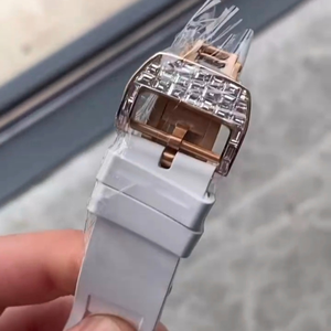 Reloj de Pulsera Personalizado con Cristales de Moissanita y Diamantes, Mecánico Automático Analógico Miyota, de Acero Inoxidable para Hombre - Product Image 4