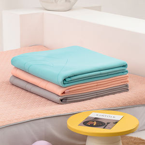 Couette réversible en gros pour la maison, l'hôtel, tissu polyester matelassé 100% coton et couverture en silicone 6D - Product Image 6