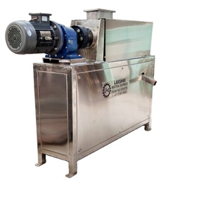 Máquina prensadora de coco portátil para extracción de jugo de coco y procesamiento de leche de coco Máquina automática de acero inoxidable - Product Image 1