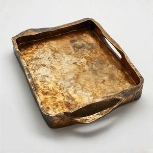 Plateau en aluminium de luxe Modern Essence Forme rectangulaire allongée sophistiquée Artisanat en métal métallique sophistiqué - Product Image 5