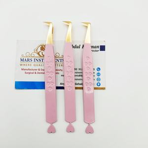Volumen de 90 grados Color Rosa Diseño de corazón Punta dorada Producto de tendencia Extensiones de pestañas Pinzas de agarre perfecto - Product Image 6