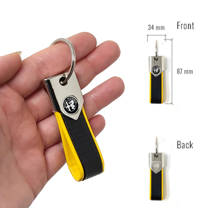 Elite Alfisti giallo carbonio portachiavi con Logo Alfa Romeo nero accessori esterni per auto - Product Image 2