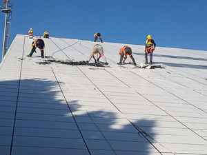 ISONEM POOL, Revestimiento Líquido Transparente a Base de Poliuretano Acrílico, Resistente a los Rayos UV, Duradero, Sin Necesidad de Retirar Azulejos, Fabricante Turquía - Product Image 3