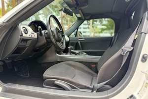 MAZDA MX-5 MIATA CLUB 2014 USADO, Volante a la Izquierda/Derecha - Product Image 4