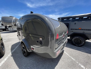 Vente rapide : NOUVEAU NOAH_TRAILERS 5K AYAZ 2024 – Camping-car de luxe / Caravane à suspension indépendante, design léger et compact - Product Image 2