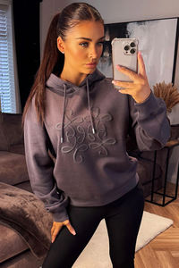 Sweat à capuche pour femme à épaules tombantes, coupe décontractée, gaufré, anti-froissement et respirant, tendance streetwear, vente chaude - Product Image 2