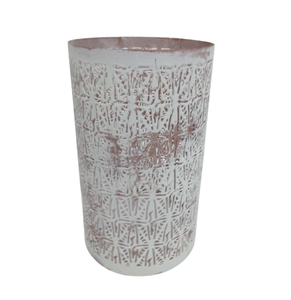 Porte-bougie rond en cuivre antique en fer moderne, décoration de Noël blanche faite à la main pour le salon et la décoration intérieure - Product Image 6