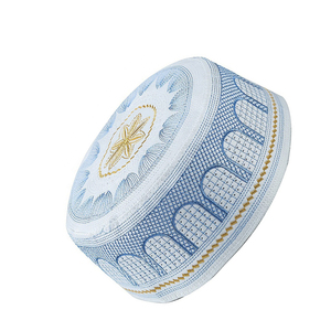 Venta al por mayor personalizado bordado adulto musulmán Kufi sombrero islámico impreso plano superior étnico islámico sombrero gorra - Product Image 2