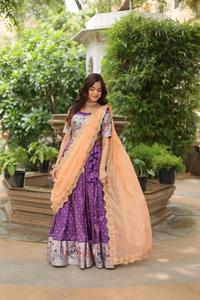 Maruti moda MF771 Cosmos señoras fiesta traje Jequard Lehenga Choli seda rusa bordado Dupatta elegante fusión elegancia - Product Image 2