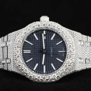 Reloj Analógico de Acero Inoxidable con Diamantes Moissanite VVS Personalizado, Estilo Hip Hop de Lujo, con Cristal y Detalles Brillantes - Product Image 1