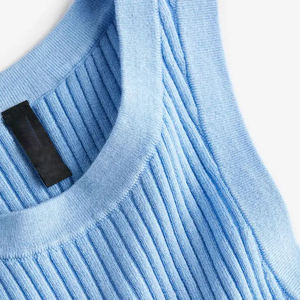 Camiseta sin mangas transpirable de alta calidad para mujer, Top corto de tela de algodón de nuevo estilo acanalado, talla de EE. UU. para mujer, camiseta sin mangas OEM ODM personalizada - Product Image 5