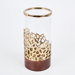 Meilleur design Vase traditionnel vintage en métal 14x17x41 cm Vase de sol de taille moyenne Vase à fleurs décoratif de haute qualité - Product Image 2