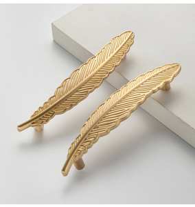 Poignées de porte modernes faites à la main en métal pour la décoration de portes intérieures et extérieures Articles de quincaillerie de meubles de luxe Poignées pour bureau à domicile - Product Image 3